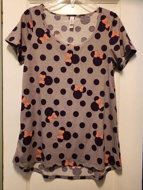 LuLaRoe Gray Tee with Black Polka Dots and Minnie Accents